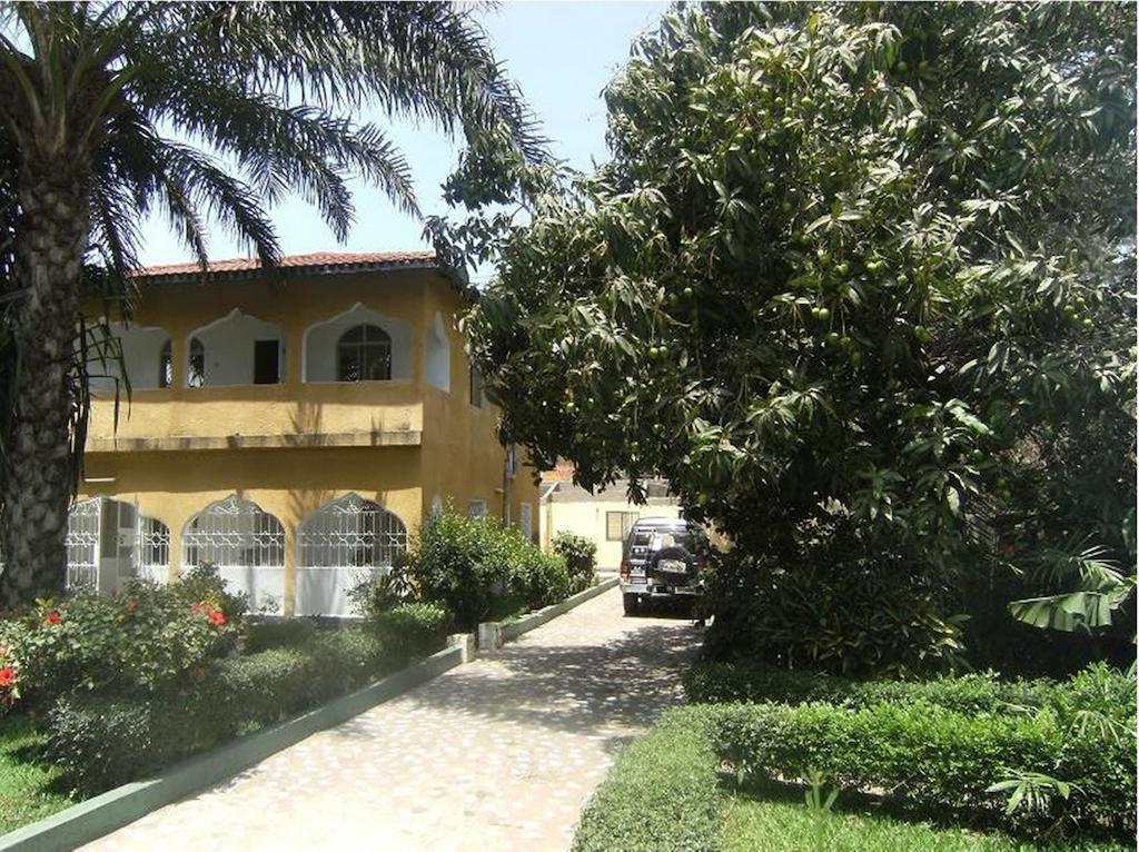 One World Village Guesthouse Bakau Exterior foto